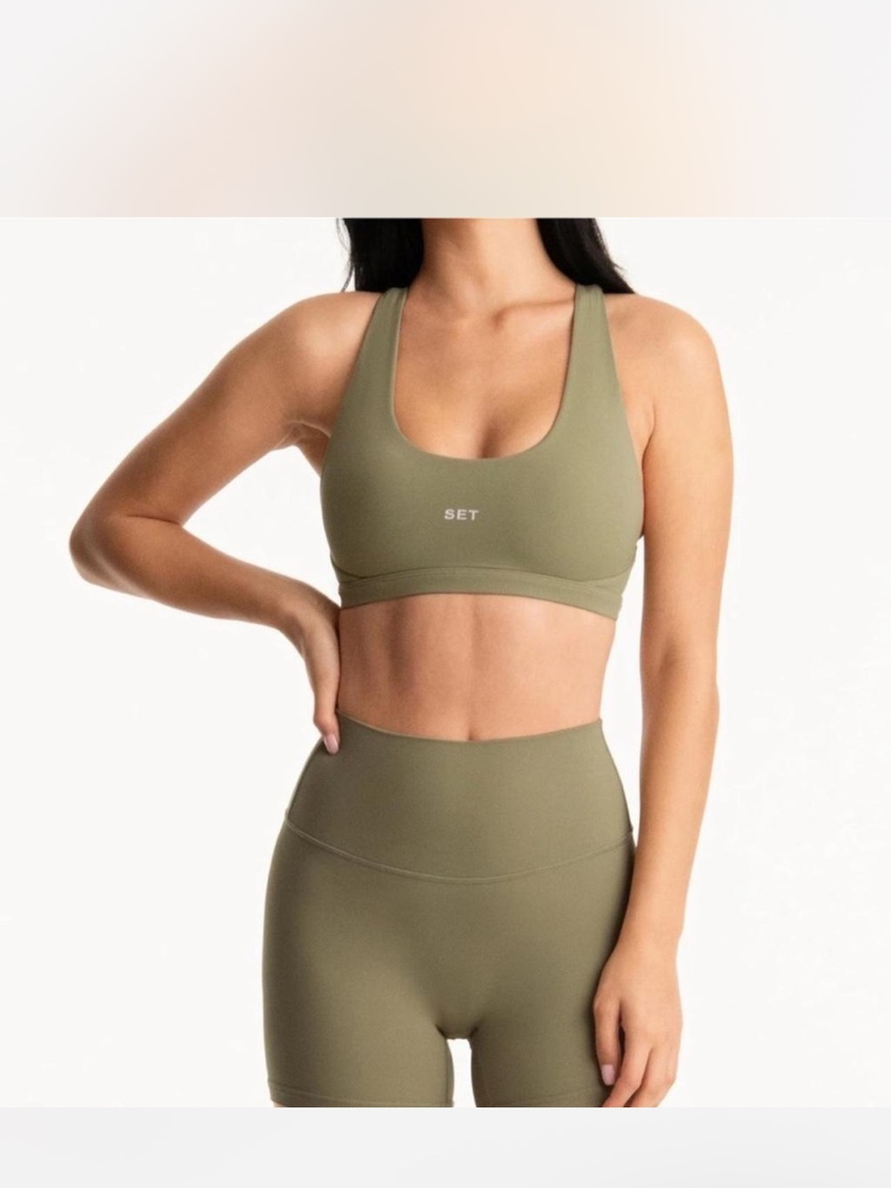 AIRLUXE BREATHE PARKE LA BRA - BEACHGRASS

Like new worn once or twice